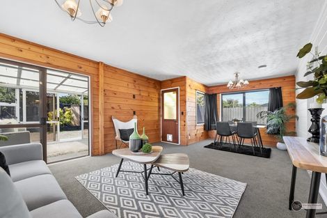 Photo of property in 2/30 Whakatiki Street, Trentham, Upper Hutt, 5018