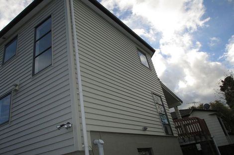 Photo of property in 9c Woodall Place, Totara Vale, Auckland, 0627