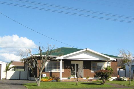 Photo of property in 5a Massey Street, Westown, New Plymouth, 4310