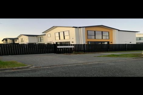 Photo of property in 8 Tiraumea Drive, Pakuranga, Auckland, 2010