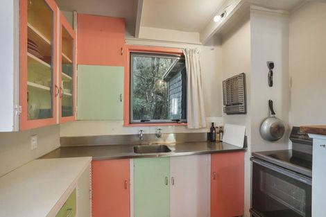 Photo of property in 66 Whatipu Road, Huia, Auckland, 0604