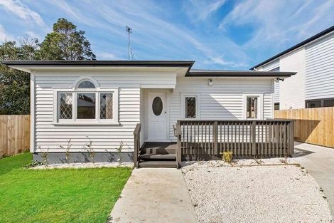 Photo of property in 79c Russell Road, Manurewa, Auckland, 2102