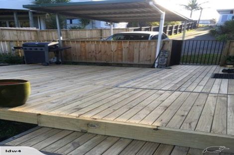 Photo of property in 42a Matipo Road, Mairangi Bay, Auckland, 0630