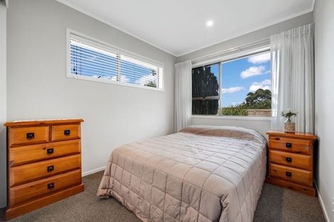 Photo of property in 1/78 Prince Regent Drive, Half Moon Bay, Auckland, 2012