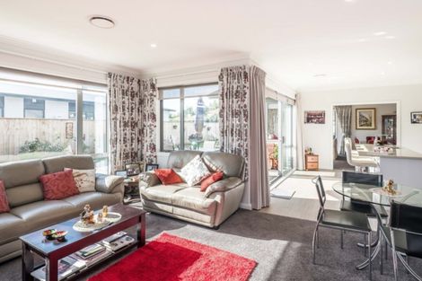 Photo of property in 12 Christow Court, Paraparaumu, 5032