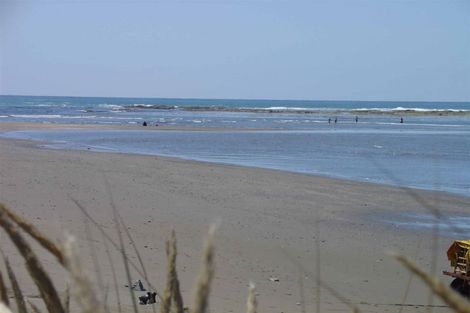 Photo of property in 15 Nunu Drive, Flat Point, Masterton, 5883