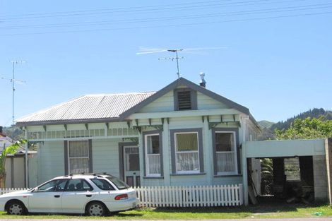 Photo of property in 5 Berry Street, Gisborne, 4010