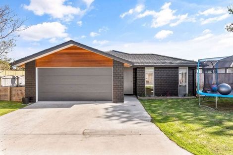 Photo of property in 7b Te Manuao Road, Otaki, 5512