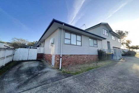 Photo of property in 16 Holland Road, Hillcrest, Auckland, 0627
