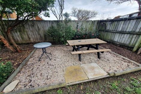 Photo of property in 230 Beach Road, North New Brighton, Christchurch, 8083