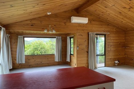 Photo of property in 67 Nalanda Crescent, Broadmeadows, Wellington, 6035