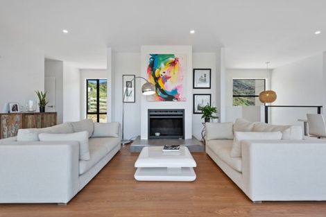 Photo of property in 99 Downing Street, Crofton Downs, Wellington, 6035