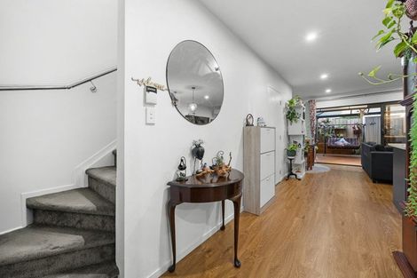 Photo of property in 4/143 Portage Road, New Lynn, Auckland, 0600