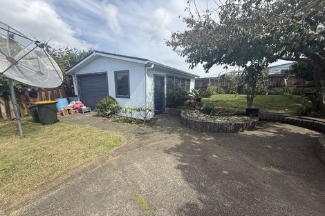 Photo of property in 10 Ribot Place, Randwick Park, Auckland, 2105