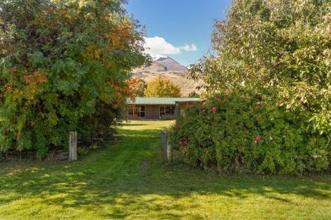 Photo of property in 49 Argyle Place, Glenorchy, 9372