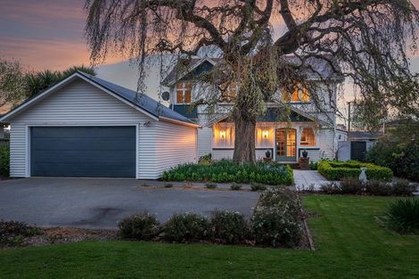 Photo of property in 73 Fisher Avenue, Beckenham, Christchurch, 8023