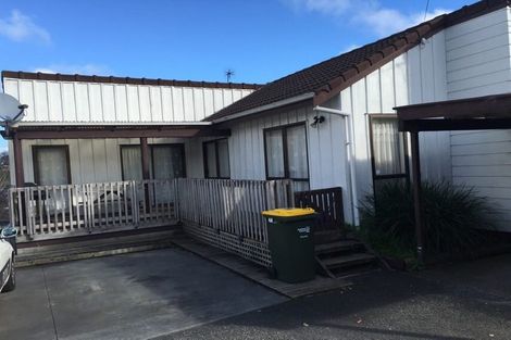 Photo of property in 53 Triangle Road, Massey, Auckland, 0614