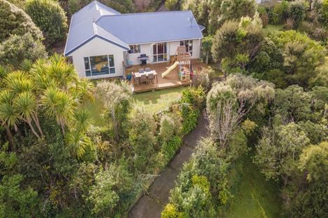 Photo of property in 7 Padstow Place, Camborne, Porirua, 5026