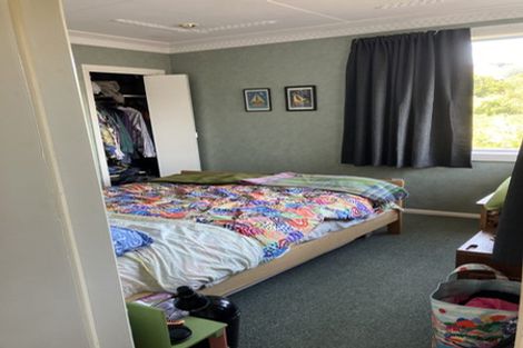 Photo of property in 28 Gorman Street, Macandrew Bay, Dunedin, 9014