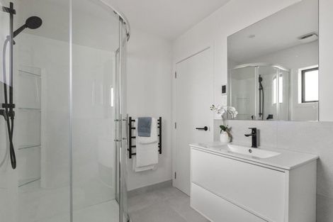 Photo of property in 51a Walmsley Road, Otahuhu, Auckland, 1062