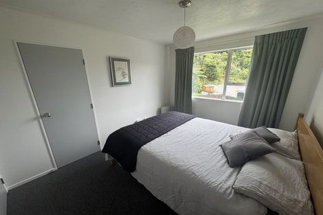 Photo of property in 56 Hathaway Avenue, Karori, Wellington, 6012