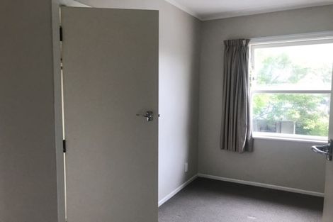 Photo of property in 2/75 Monarch Avenue, Hillcrest, Auckland, 0627