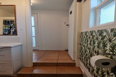 Photo of property in 86 Bassett Road, Remuera, Auckland, 1050