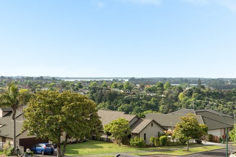 Photo of property in 23 Hallmark Rise, Bethlehem, Tauranga, 3110