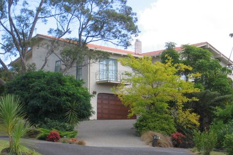 Photo of property in 37 Macnay Way, Murrays Bay, Auckland, 0630