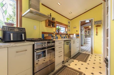 Photo of property in 4 Parekarangi Grove, Turangi, 3334