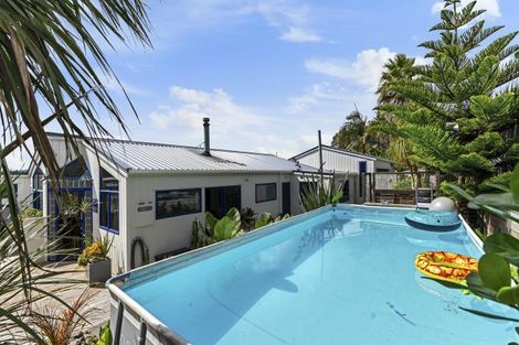 Photo of property in 7 Butlers Lane, Oakura, 4314