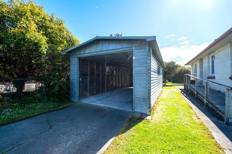 Photo of property in 6 Parsonage Road, Waimate, 7924