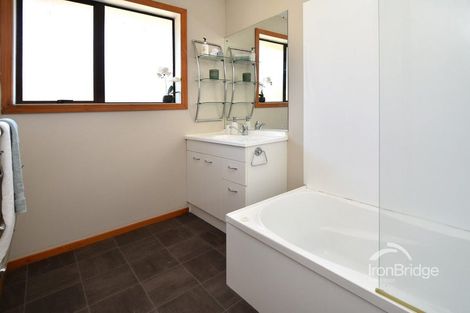 Photo of property in 51 Shelley Street, Rolleston, 7614