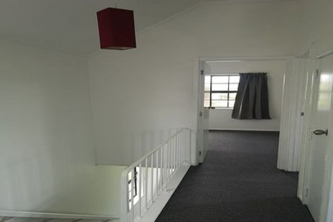 Photo of property in 2/85 Meadway, Sunnyhills, Auckland, 2010
