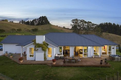 Photo of property in 39 Windmill Glen Road, Dairy Flat, Albany, 0794