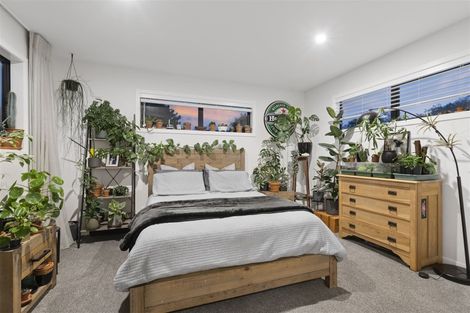 Photo of property in 6b Pounamu Avenue, Greenhithe, Auckland, 0632