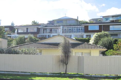 Photo of property in 2/68 Hattaway Avenue, Bucklands Beach, Auckland, 2012