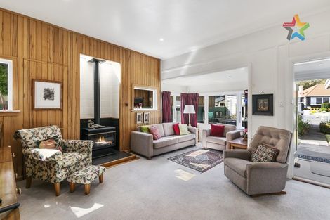 Photo of property in 128 Muritai Road, Eastbourne, Lower Hutt, 5013