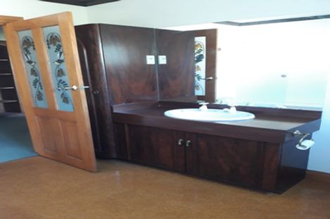 Photo of property in 10 Wi Pere Street, Manakau, Levin, 5573