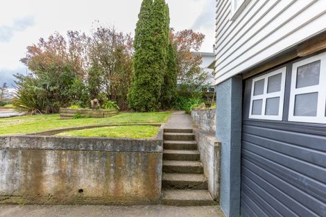 Photo of property in 80 Mclean Street, Woodville, 4920