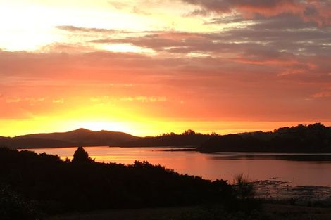 Photo of property in 368 Pahi Road, Pahi, Paparoa, 0571