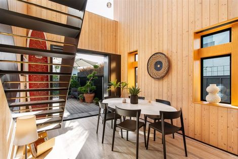 Photo of property in 8 Menzies Street, Sumner, Christchurch, 8081