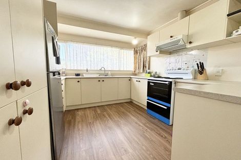 Photo of property in 5/16 Duncan Avenue, Te Atatu South, Auckland, 0610