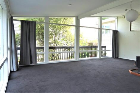 Photo of property in 9 Ardross Avenue, Khandallah, Wellington, 6035