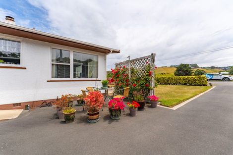 Photo of property in 17 Kenilworth Road, Oamaru North, Oamaru, 9400