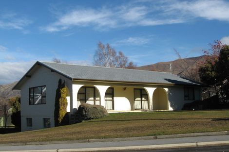 Photo of property in 182 Plantation Road, Wanaka, 9305