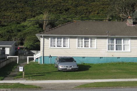 Photo of property in 1/192 Waddington Drive, Naenae, Lower Hutt, 5011