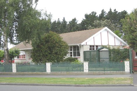 Photo of property in 448 Bower Avenue, Parklands, Christchurch, 8083