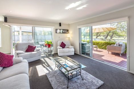 Photo of property in 11 Garrity Lane, Greytown, 5712