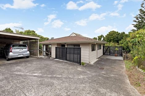 Photo of property in 1612a Great North Road, Waterview, Auckland, 1026